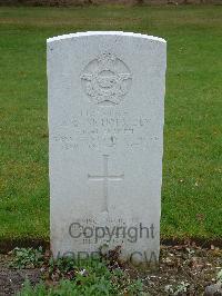 Reichswald Forest War Cemetery - Nichols, Arthur Willard