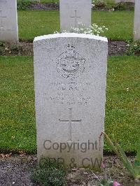 Reichswald Forest War Cemetery - Oats, Rundle Houston