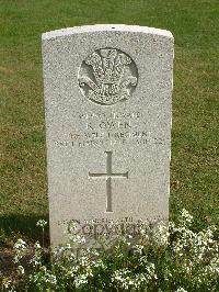 Reichswald Forest War Cemetery - Owen, Ronald