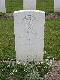 Reichswald Forest War Cemetery - Oxtoby, Thomas Arthur