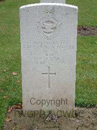 Reichswald Forest War Cemetery - Paape, Arthur Mitchell