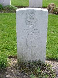 Reichswald Forest War Cemetery - Pagett, William George Simpson