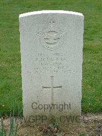 Reichswald Forest War Cemetery - Palmer, Charles Dixon