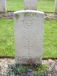 Reichswald Forest War Cemetery - Panther, Arnold John Porter