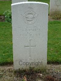 Reichswald Forest War Cemetery - Parker, James William George