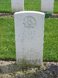 Reichswald Forest War Cemetery - Parris, Stanley George