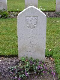 Reichswald Forest War Cemetery - Parzych, Zenon J