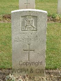 Reichswald Forest War Cemetery - Pearce, Dennis Edward