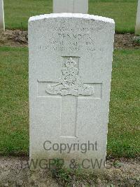 Reichswald Forest War Cemetery - Pennock, James