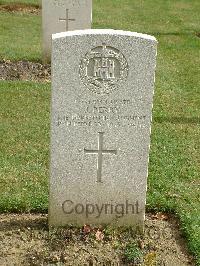 Reichswald Forest War Cemetery - Perry, John