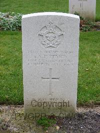 Reichswald Forest War Cemetery - Petersen, Ernest Arthur