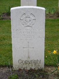 Reichswald Forest War Cemetery - Phillips, Gorden James