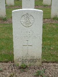 Reichswald Forest War Cemetery - Picken, John Jamieson