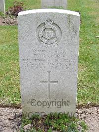 Reichswald Forest War Cemetery - Pickford, Frank