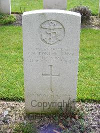 Reichswald Forest War Cemetery - Porter, Christopher Waltham