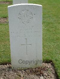 Reichswald Forest War Cemetery - Potts, Matthew