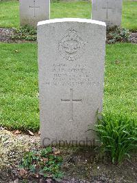 Reichswald Forest War Cemetery - Powell, Dennis John Dean