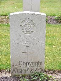 Reichswald Forest War Cemetery - Preston, James Robert Richard