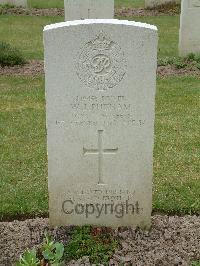 Reichswald Forest War Cemetery - Putnam, William Joseph