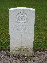 Reichswald Forest War Cemetery - Rayment, George Alfred