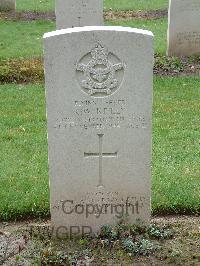 Reichswald Forest War Cemetery - Reilly, Kevin William