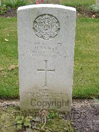 Reichswald Forest War Cemetery - Richer, Harold