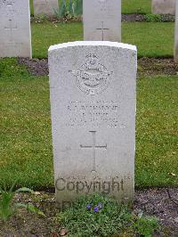 Reichswald Forest War Cemetery - Richmond, Ronald Stuart