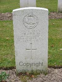 Reichswald Forest War Cemetery - Riddle, Christopher Hampshire