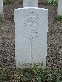 Reichswald Forest War Cemetery - Rogers, Thomas Leonard