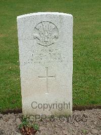 Reichswald Forest War Cemetery - Rogerson, Thomas