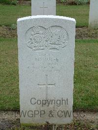 Reichswald Forest War Cemetery - Rolfe, John Denis