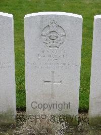 Reichswald Forest War Cemetery - Russell, Lewis Alexander