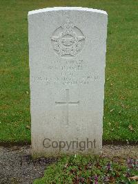 Reichswald Forest War Cemetery - Russell, William Francis