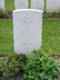 Reichswald Forest War Cemetery - Shields, Charles Robert