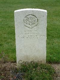 Reichswald Forest War Cemetery - Saltzburg, Victor