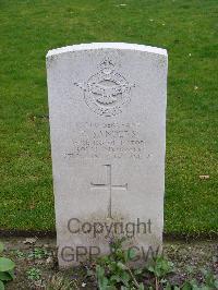 Reichswald Forest War Cemetery - Sanders, Daniel