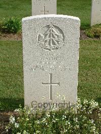 Reichswald Forest War Cemetery - Scott, George