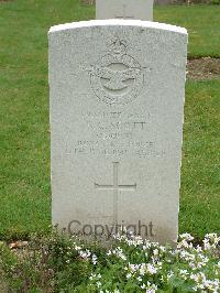 Reichswald Forest War Cemetery - Scott, Ronald Corsar