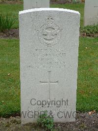 Reichswald Forest War Cemetery - Seymour, Andrew Greville