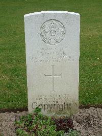 Reichswald Forest War Cemetery - Seymour, Fred