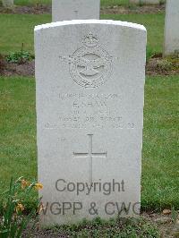 Reichswald Forest War Cemetery - Shaw, Eric