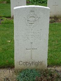 Reichswald Forest War Cemetery - Sherriff, Thomas