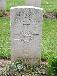 Reichswald Forest War Cemetery - Sisson, Ernest Arthur