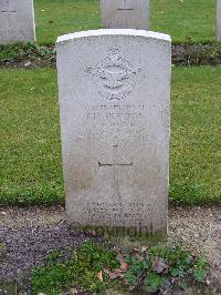 Reichswald Forest War Cemetery - Skelton, Thomas Henry