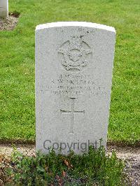 Reichswald Forest War Cemetery - Skilbeck, Robert Wesley