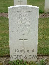 Reichswald Forest War Cemetery - Slade, Dennis Stephen