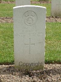 Reichswald Forest War Cemetery - Smalley, Joseph