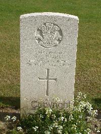 Reichswald Forest War Cemetery - Smart, Evan George