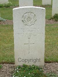 Reichswald Forest War Cemetery - Smith, Basil John