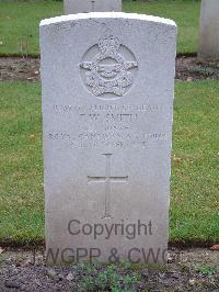 Reichswald Forest War Cemetery - Smith, Frederick William